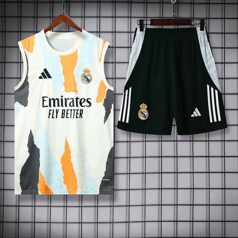 25-26 R MAD Vest suit