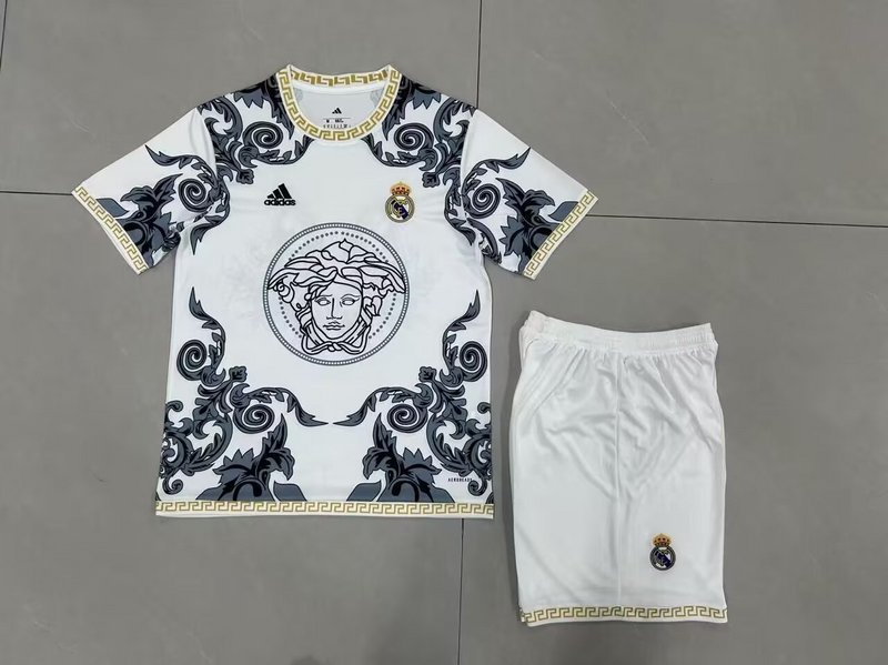 25-26 R MAD white training suit
