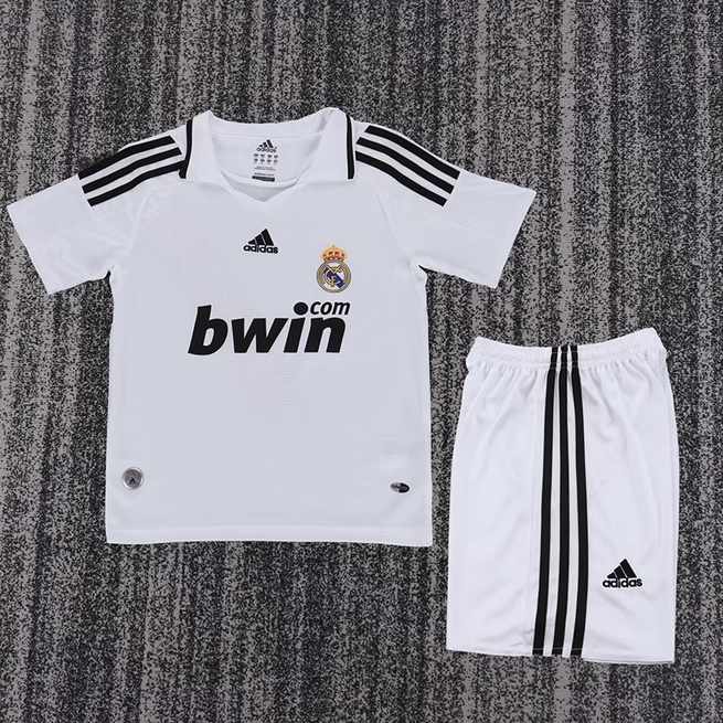 Ensemble de football enfant Real Madrid — 2008-09 · Domicile · Rétro