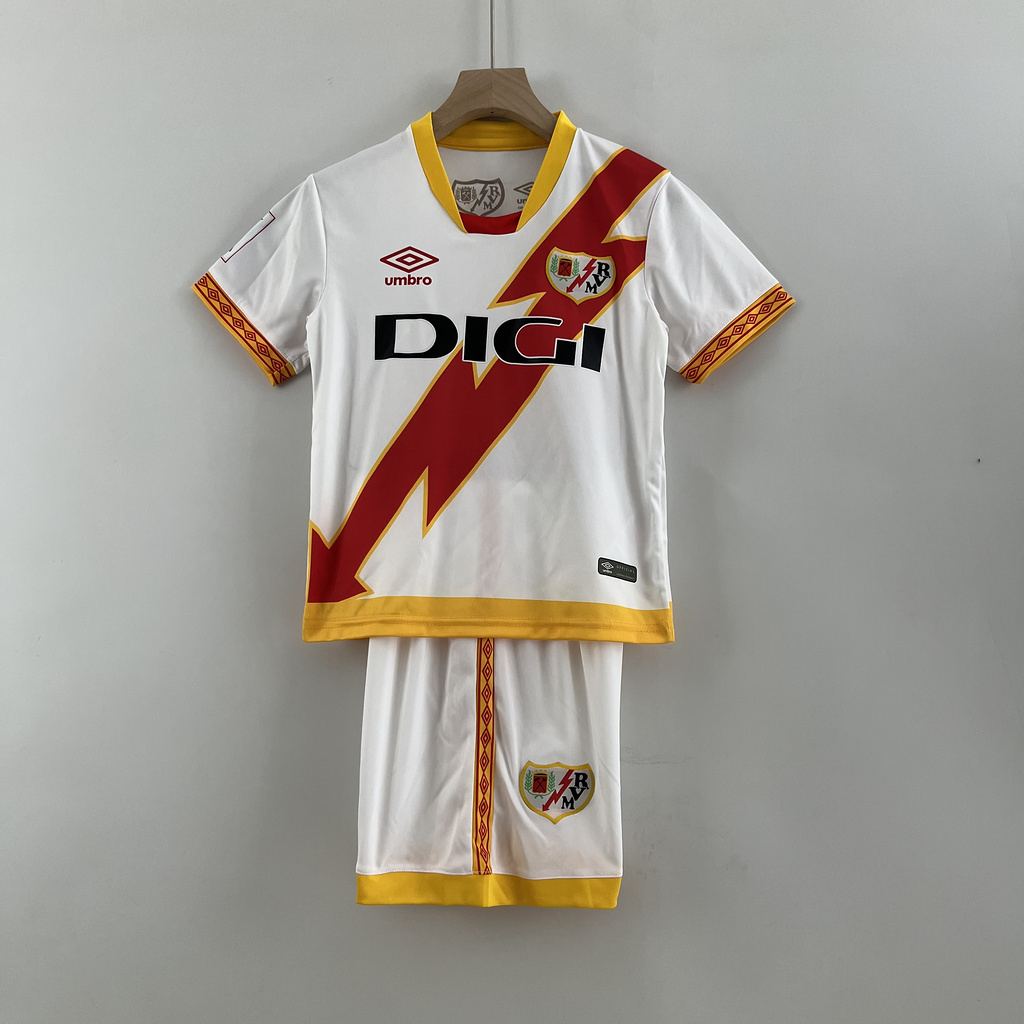 Ensemble de football enfant 23-24 Rayo Vallecano : — Domicile · tailles 16–28