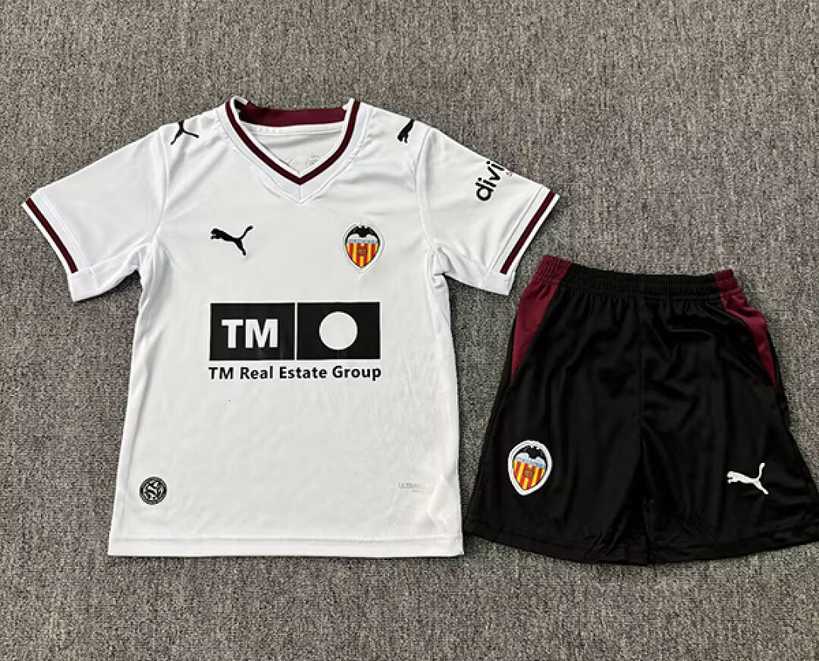 2026/27 Valencia Home Kids Kit Soccer Jersey Size 16-28