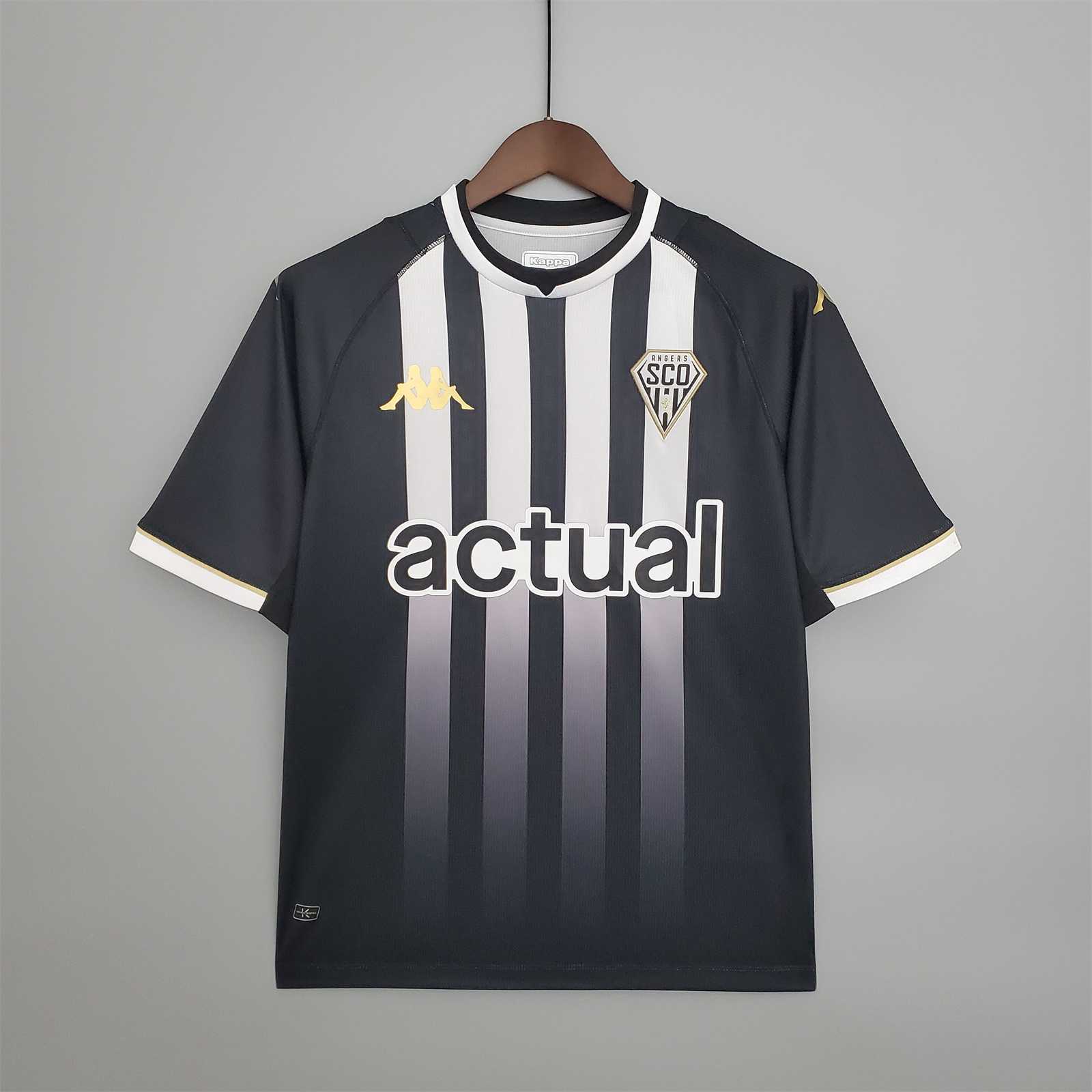 21-22 Angers SCO home