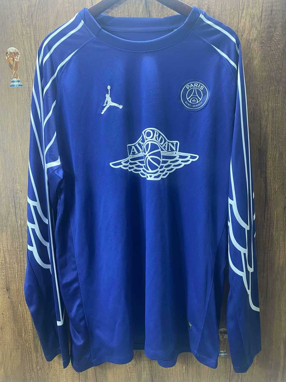24 25 PSG Paris fourth away long sleeved new advertisement 24 25 巴黎 三客 长袖 新广告