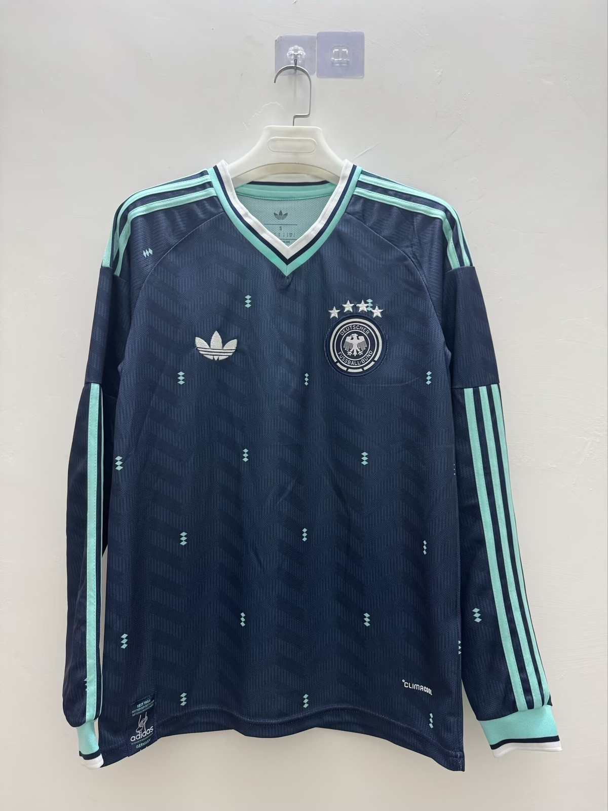 26 27 Germany away long sleeves 26 27 德国 客场 长袖 S-4XL
