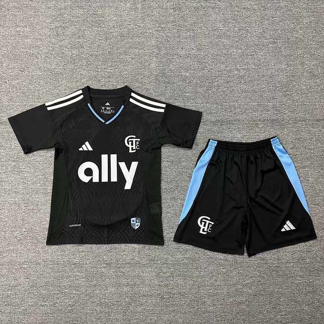 25-26 Charlotte black kid kit