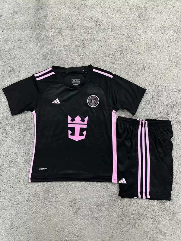 24-25 Miami away black kid kit