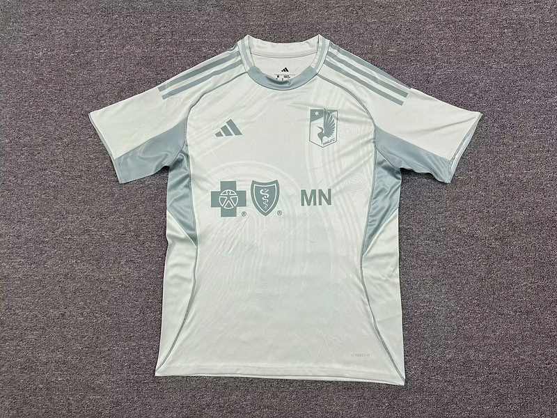 25-26 Minnesota United Pre-Match Earth Day jersey