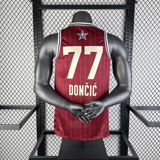 All-Star rouge 77 DOCIC