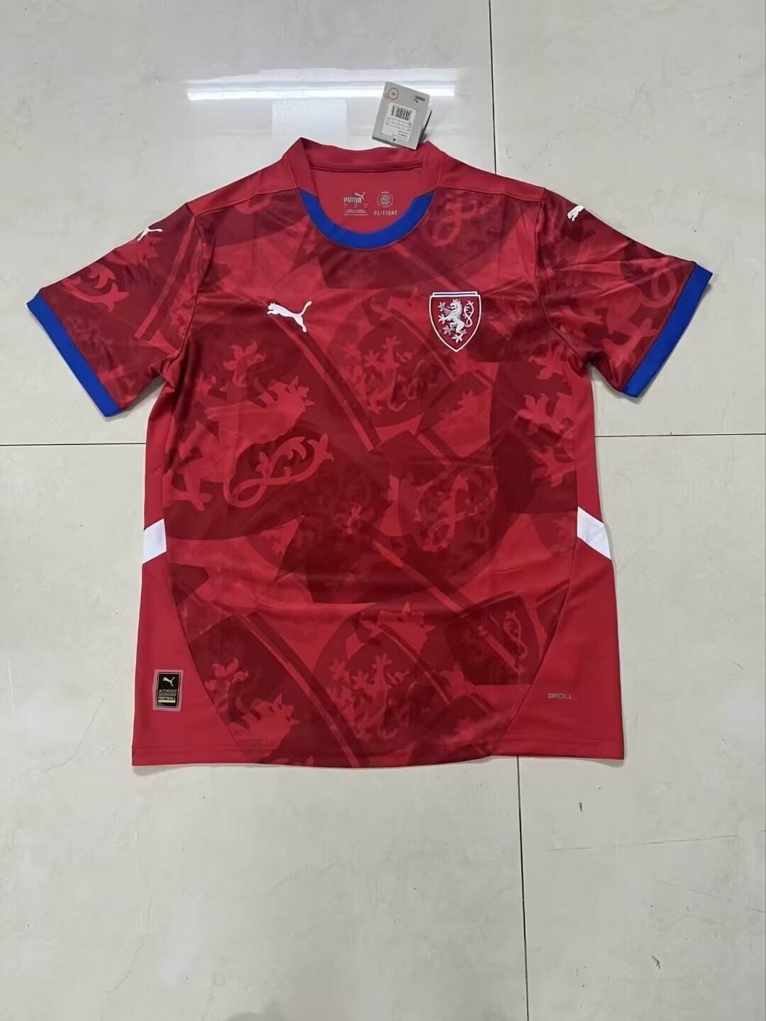 24-25 czech home red soccer jersey