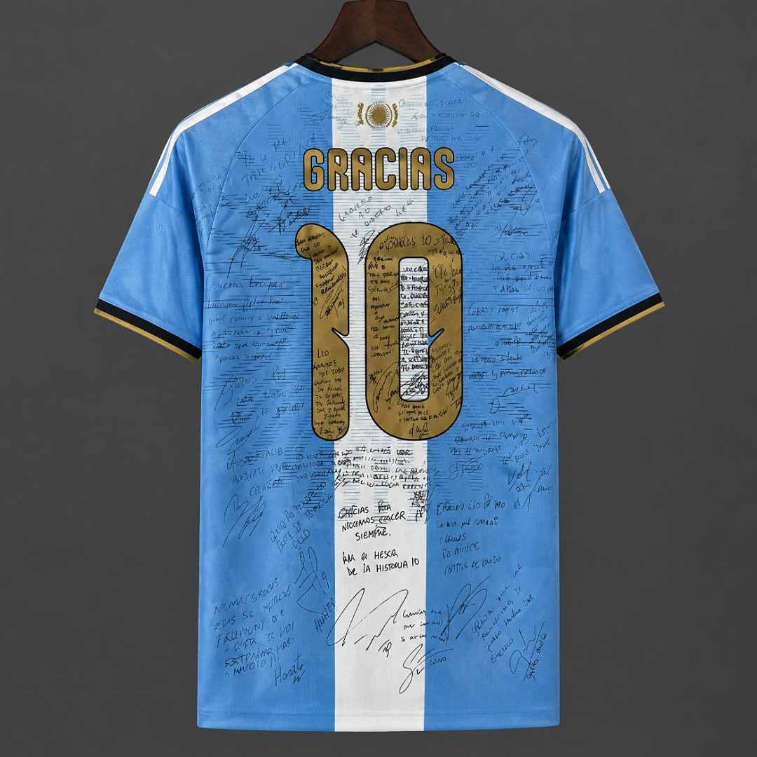 Maillot de football Argentine Messi dernier match Signed édition — 2026/27 · tailles S–4XL