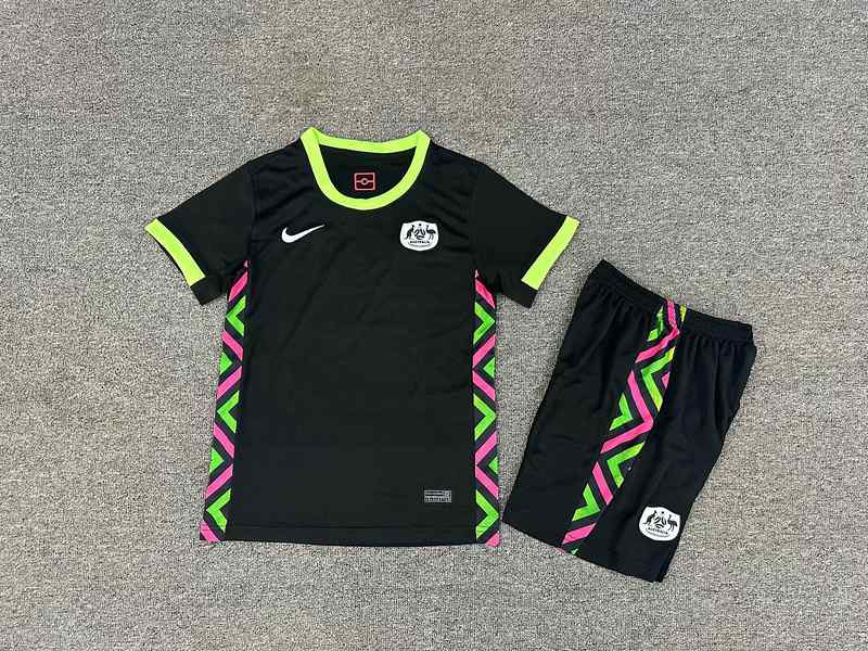 25-26 Australia away kid kit