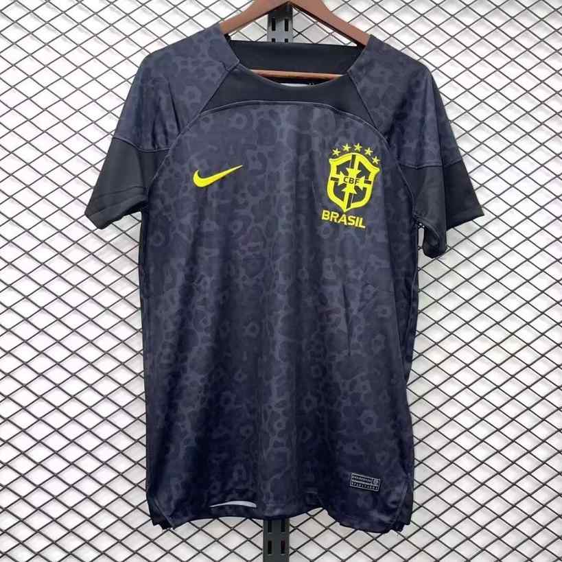 2022 Brazil purple goalkeeper