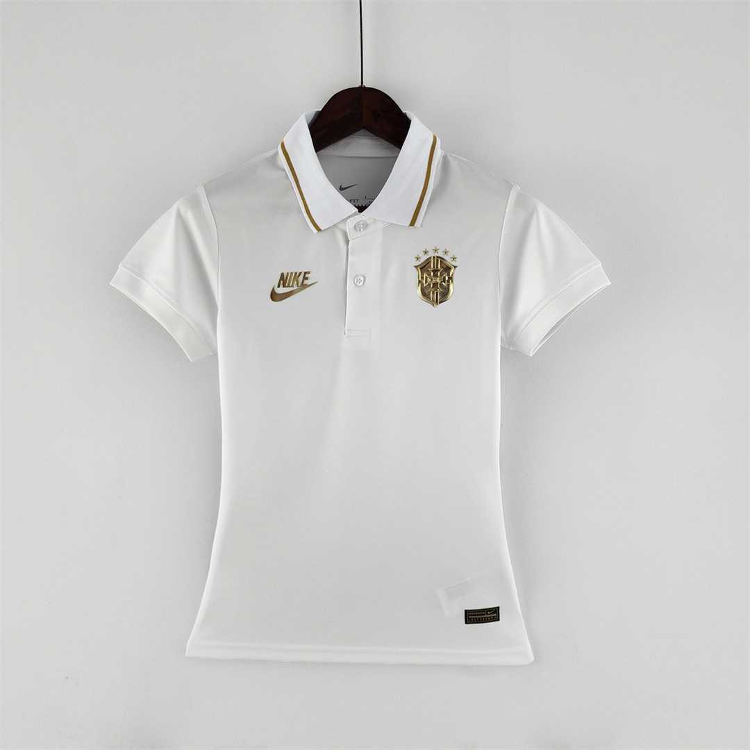 2022 Brazil white woman POLO