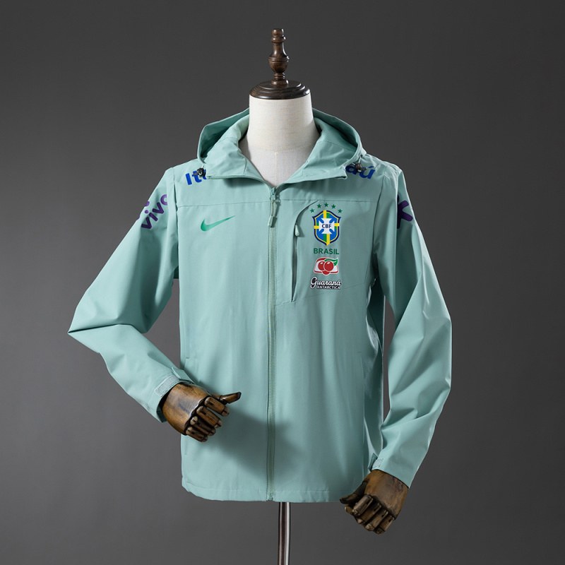 Coupe-vent Brésil bleu clair (95) — 2025/26