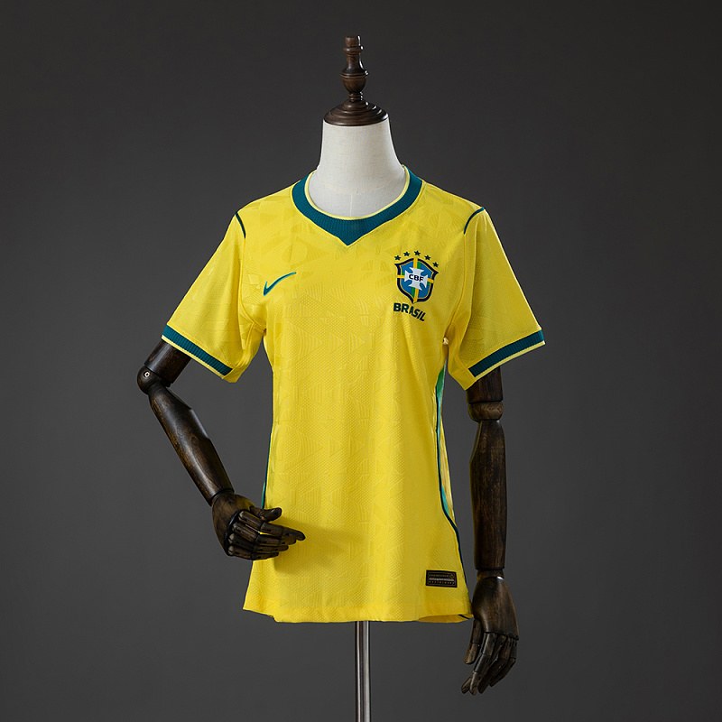 Maillot de football femme Brésil — 2026 · Domicile · Version joueur · tailles S–XXL