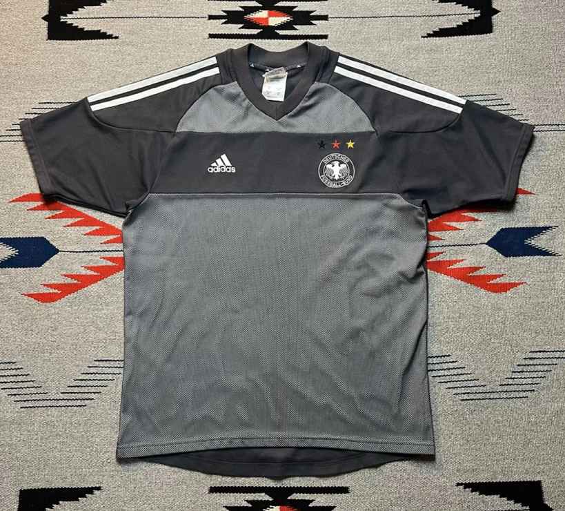 Maillot de football Allemagne — 2002 · Extérieur · Rétro · tailles S–2XL
