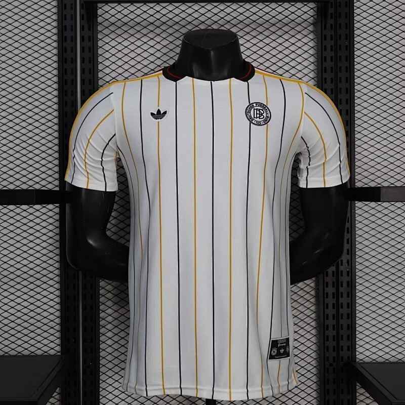 Maillot de football Allemagne blanc modèle — 2026 · Version joueur · Rétro · tailles S–XXL