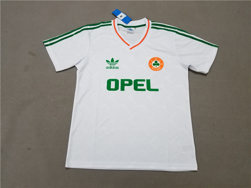 1990 ireland away