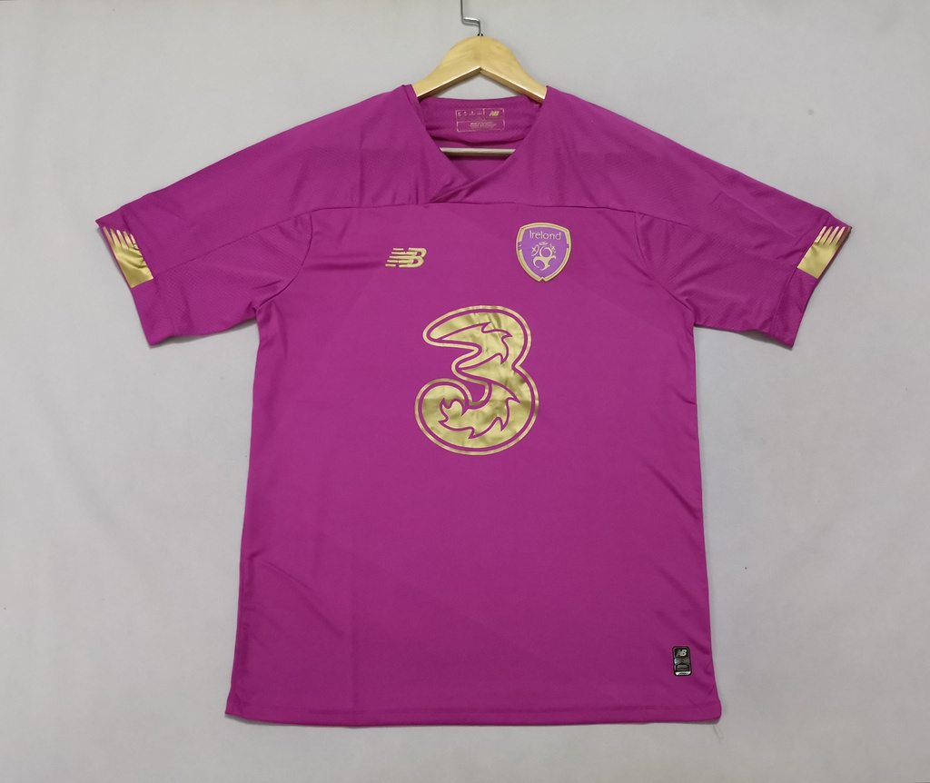 Irish away pink 2020