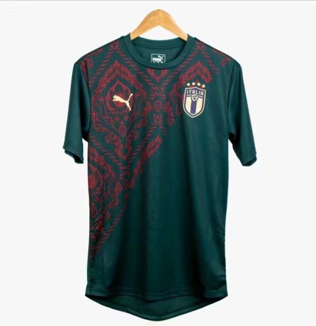 Italian green training suit 2020