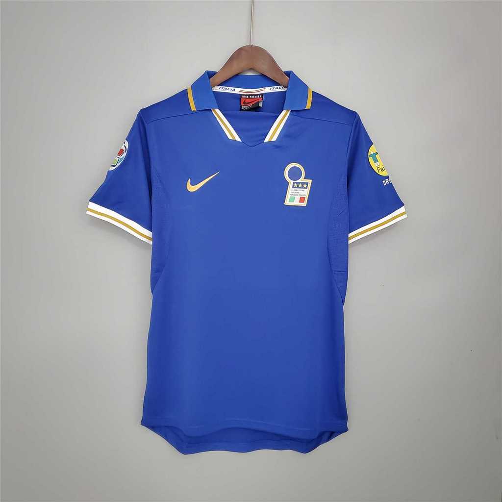 1996 Italy home