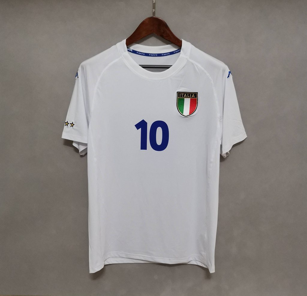 2000 Italy away white