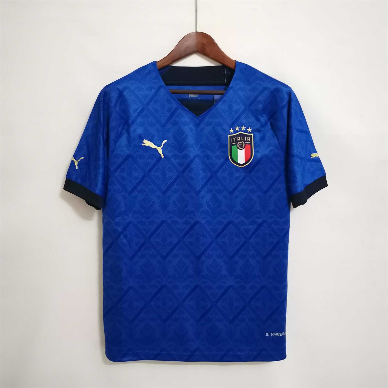 2022 Italy home
