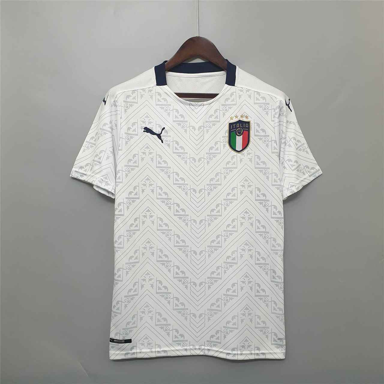 Italy away white 2020