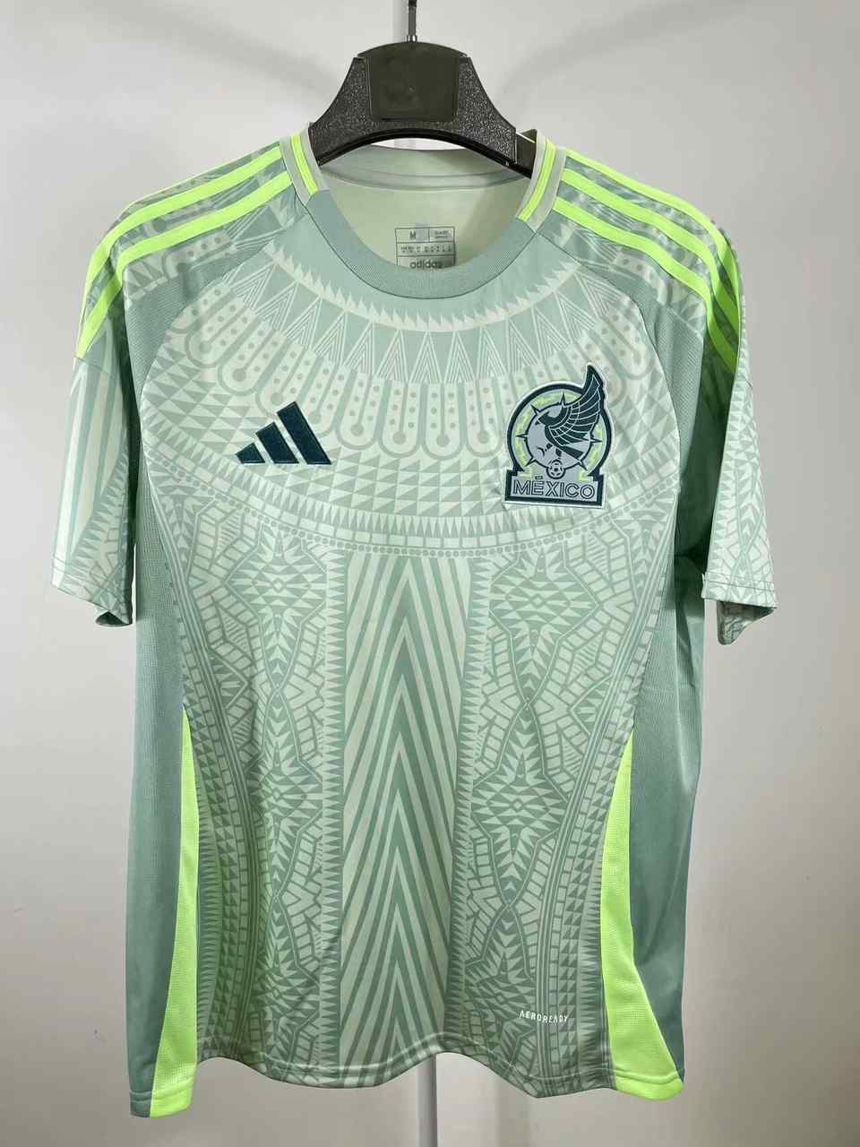 24-25 Mexico away jersey
