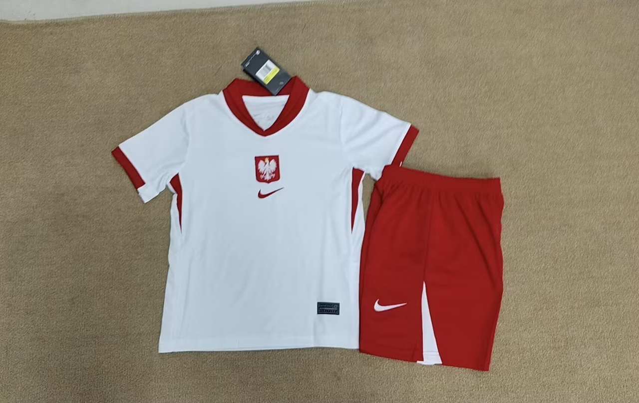 2024 Poland home kid kit