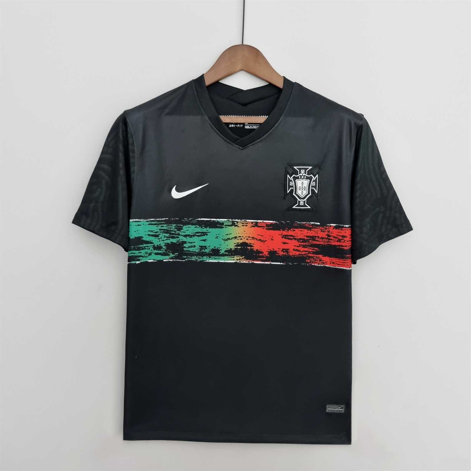 2022 Portugal noir