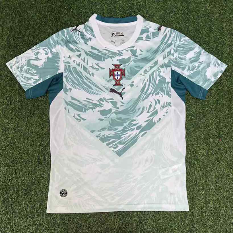 Portugal 2025/26 Green and White Training Shirt