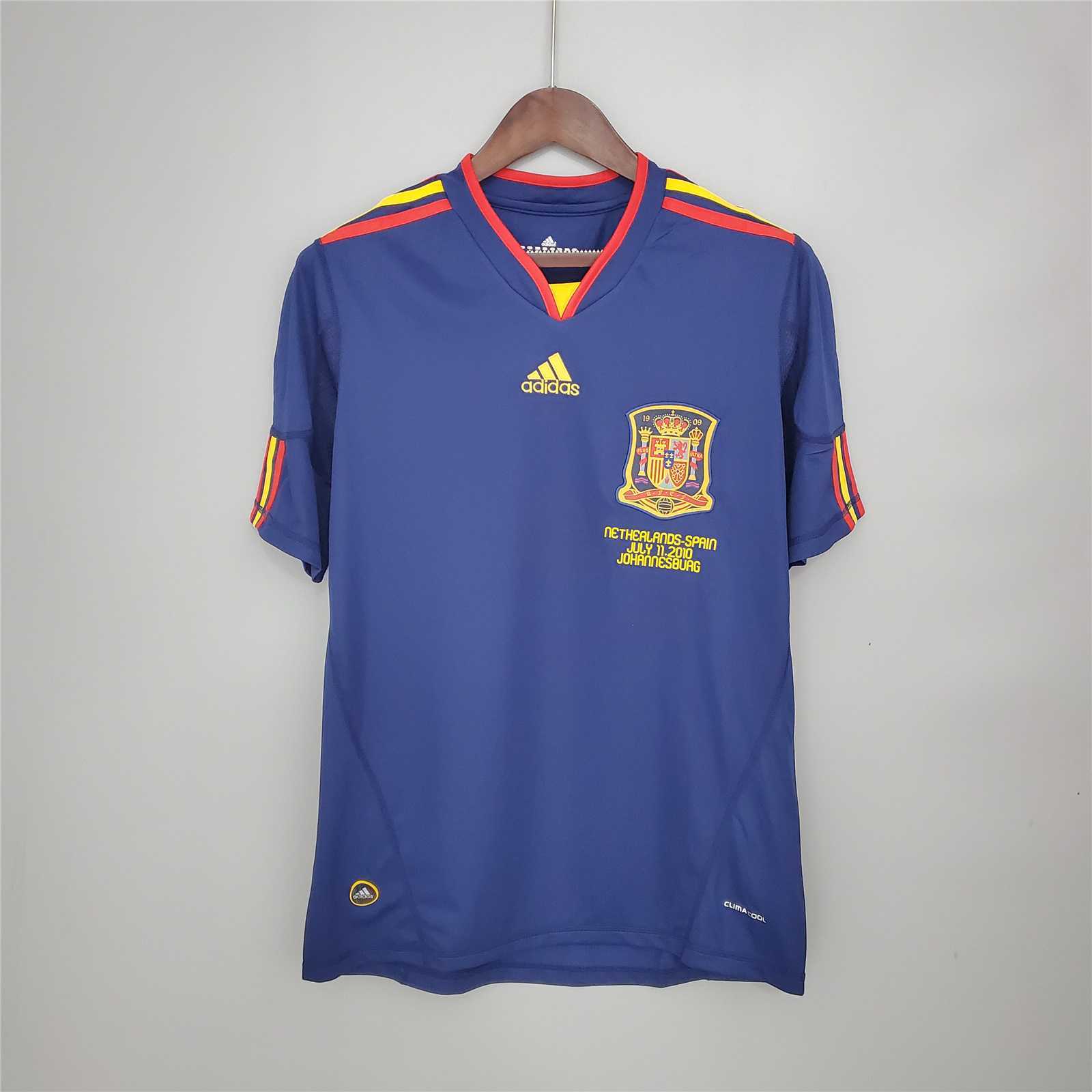 2010 Spain away blue