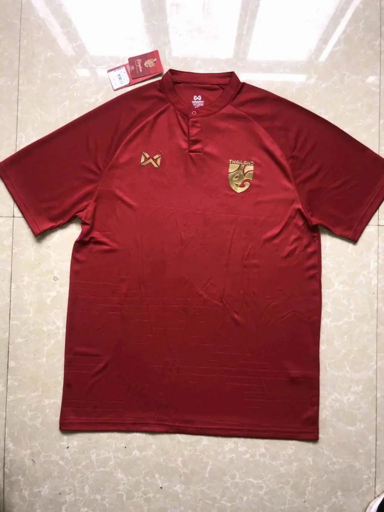 Maillot de football Thailand rouge — 2020 · Extérieur