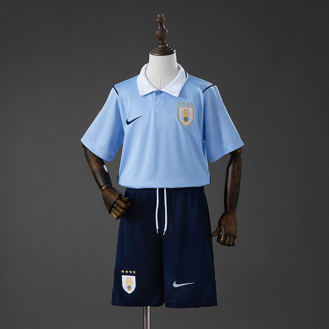 Ensemble de football enfant Uruguay — 2026 · Domicile · tailles 16–28