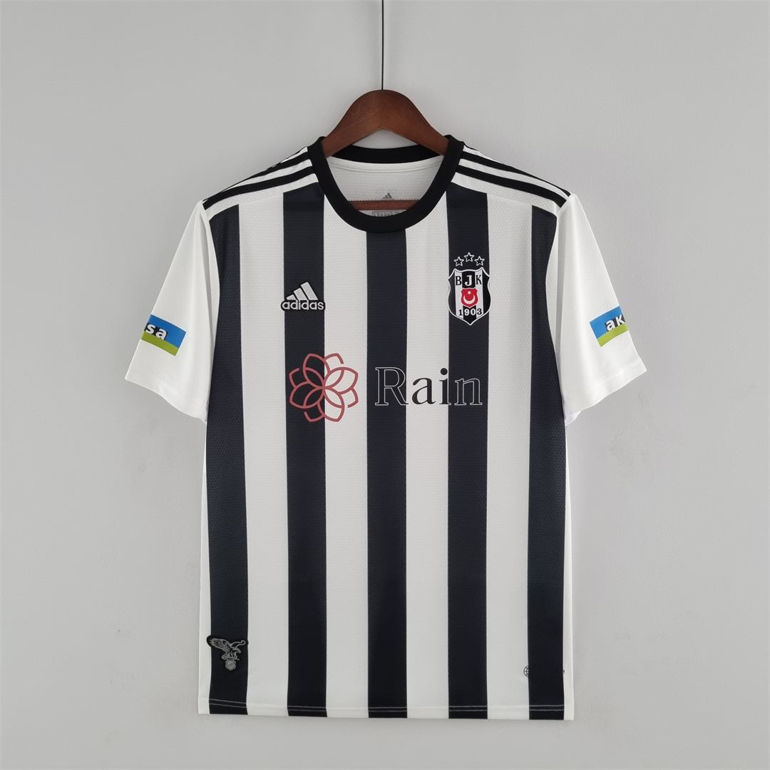 22-23 Beşiktaş away