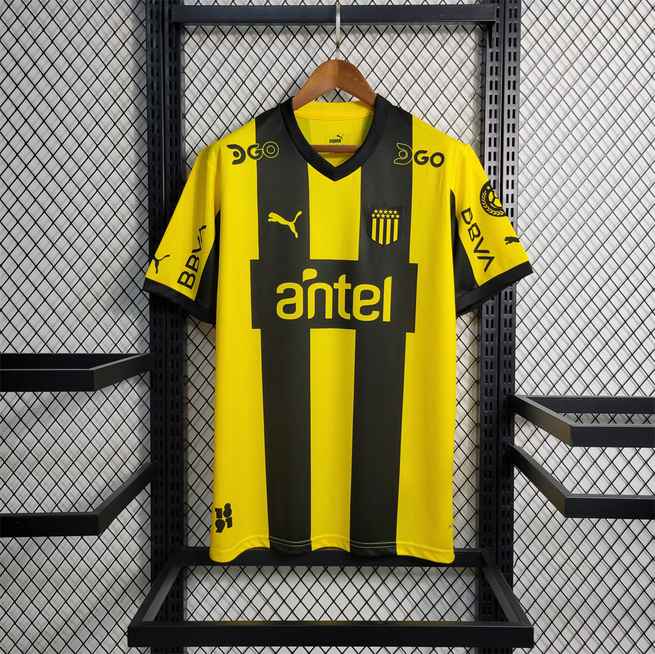 23-24 Peñarol home