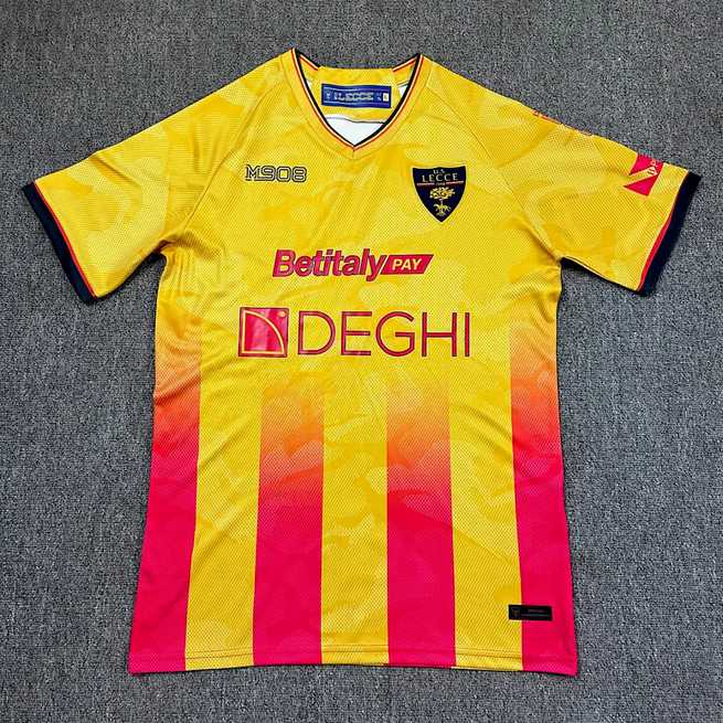 Lecce 2025/26 home soccer jersey size S-2XL