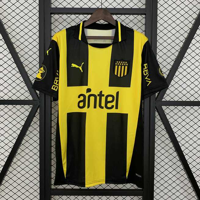 25-26 Penarol home soccer jersey