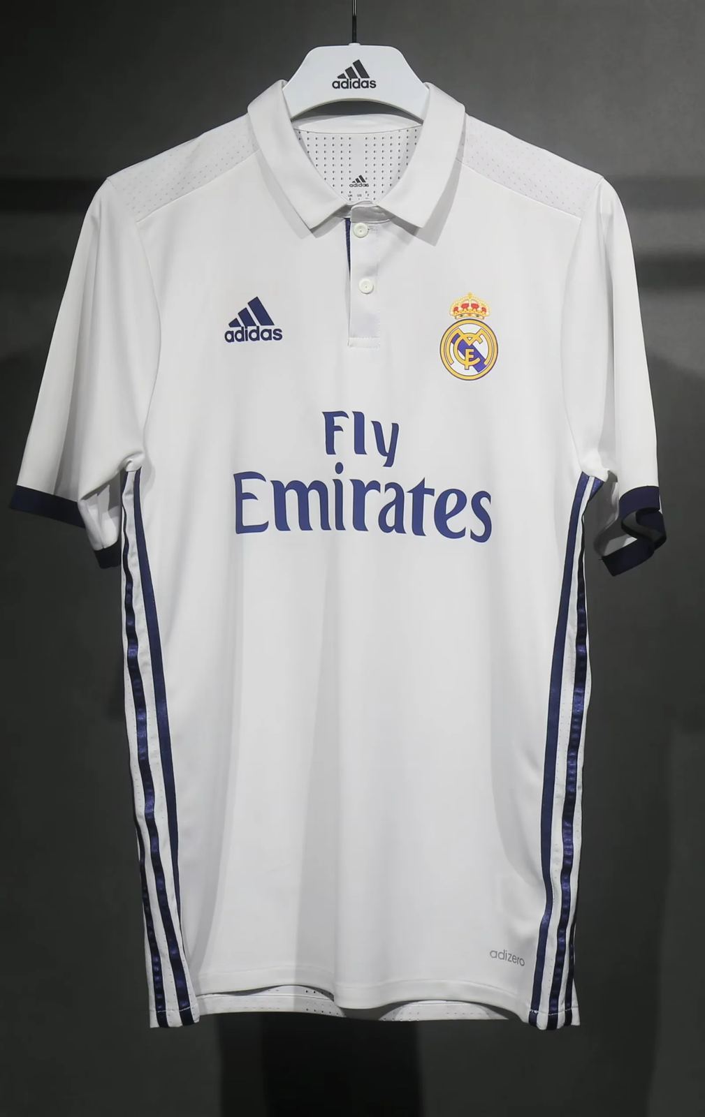 16 17 Real Madrid home retro player version 16 17 皇马 主场 短袖 球员
