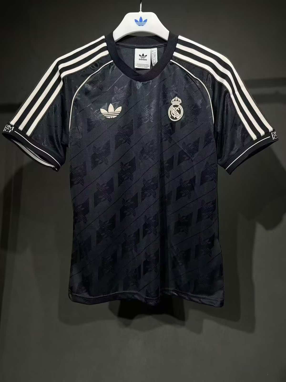 2025 Real Madrid Black Joint Casual Player S-3XL 2025 皇马 黑色 联名休闲款 球员 S-3XL