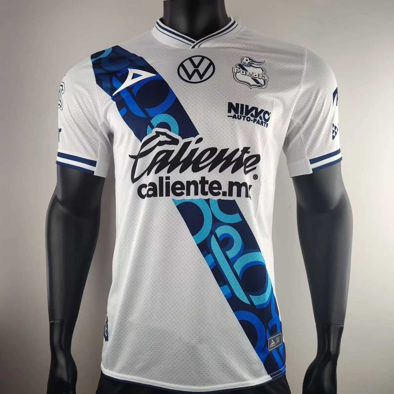 24 25 Puebla home player version size S-2XL 24 25 普埃布拉 主场 球员