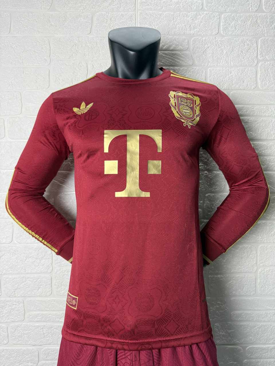 25 26 Bayern 125th Anniversary Edition Long Sleeve Player25 26 拜仁 125周年 纪念版 长袖 球