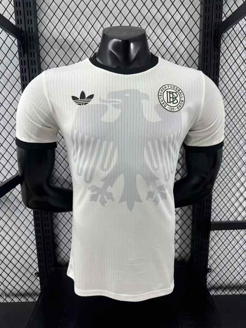 25 26 Germany special version white player version size S-2XL 25 26 德国 特别版 球员