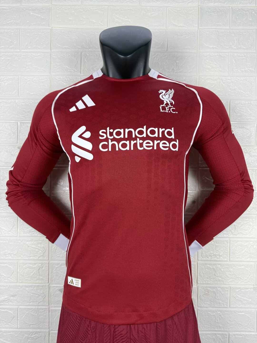 25 26 LWP home player version long sleeves 25 26 LWP 主场 长袖 球员