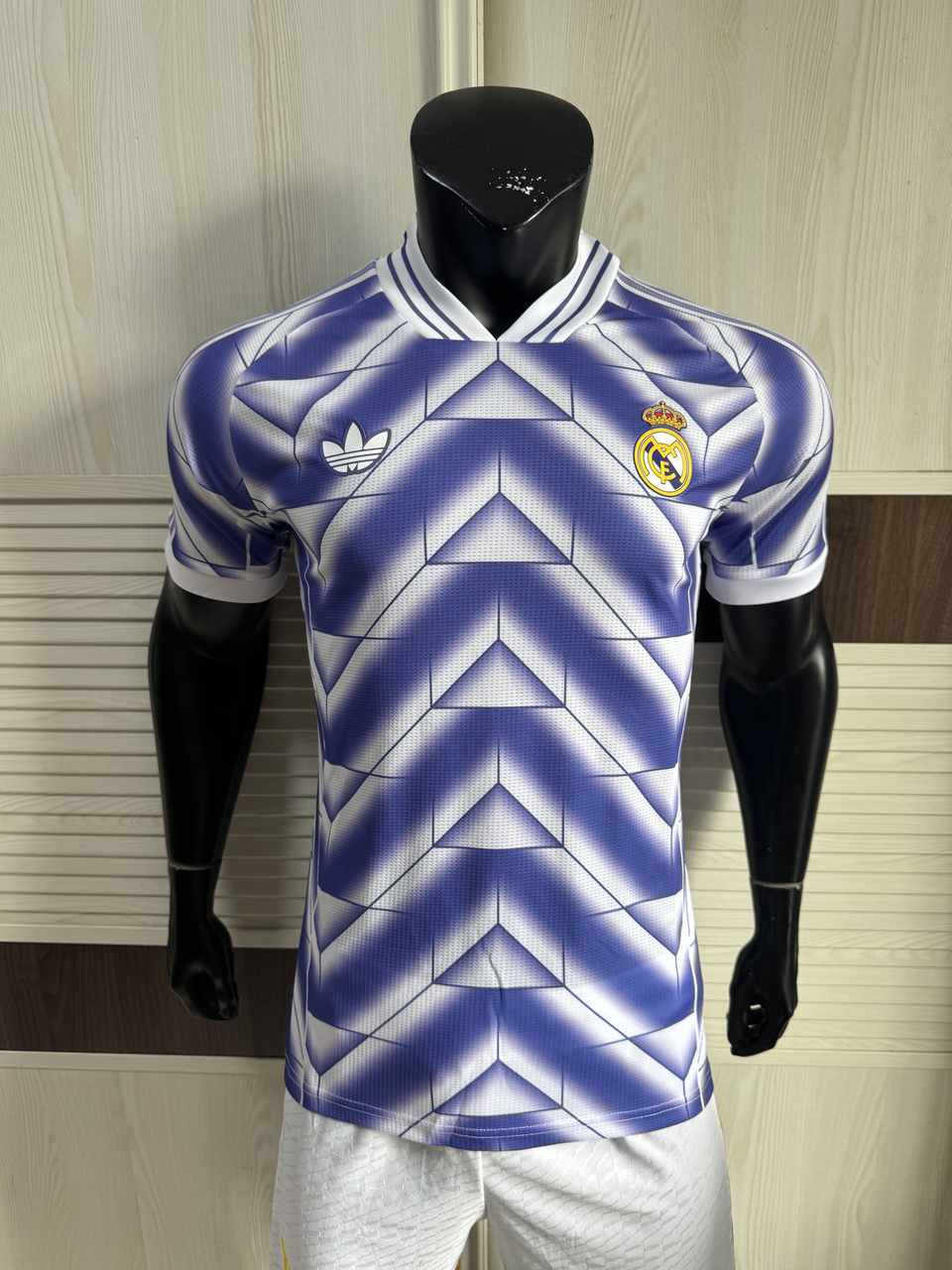 25 26 Real Madrid Retro Style player version S-2XL 25 26 皇马 复古风 球员 S-2XL