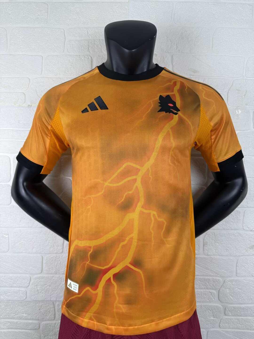 25 26 Roma Away player version 25 26 罗马 客场 球员
