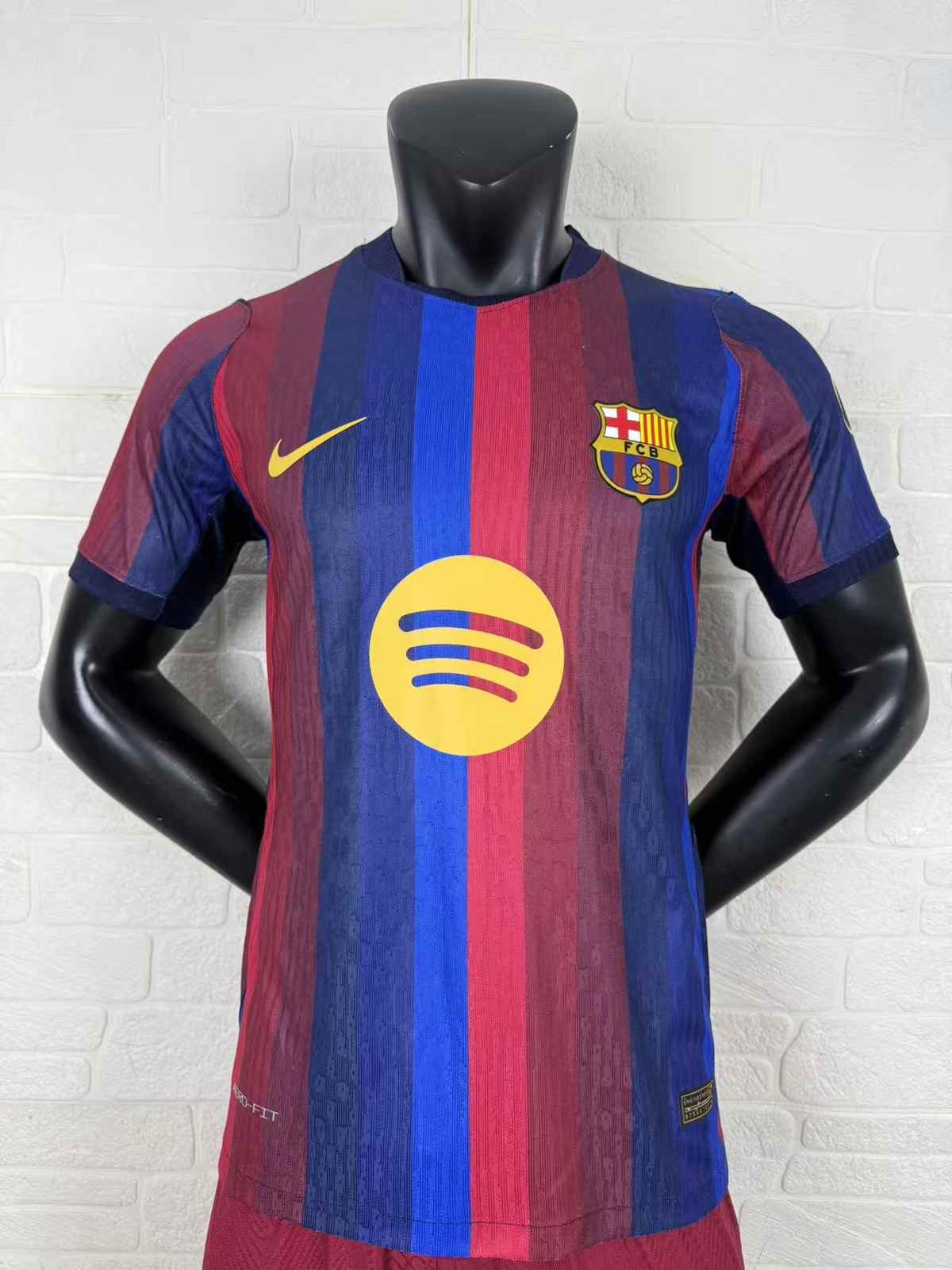 26 27 Barcelona home player version 26 27 巴萨 主场 球员