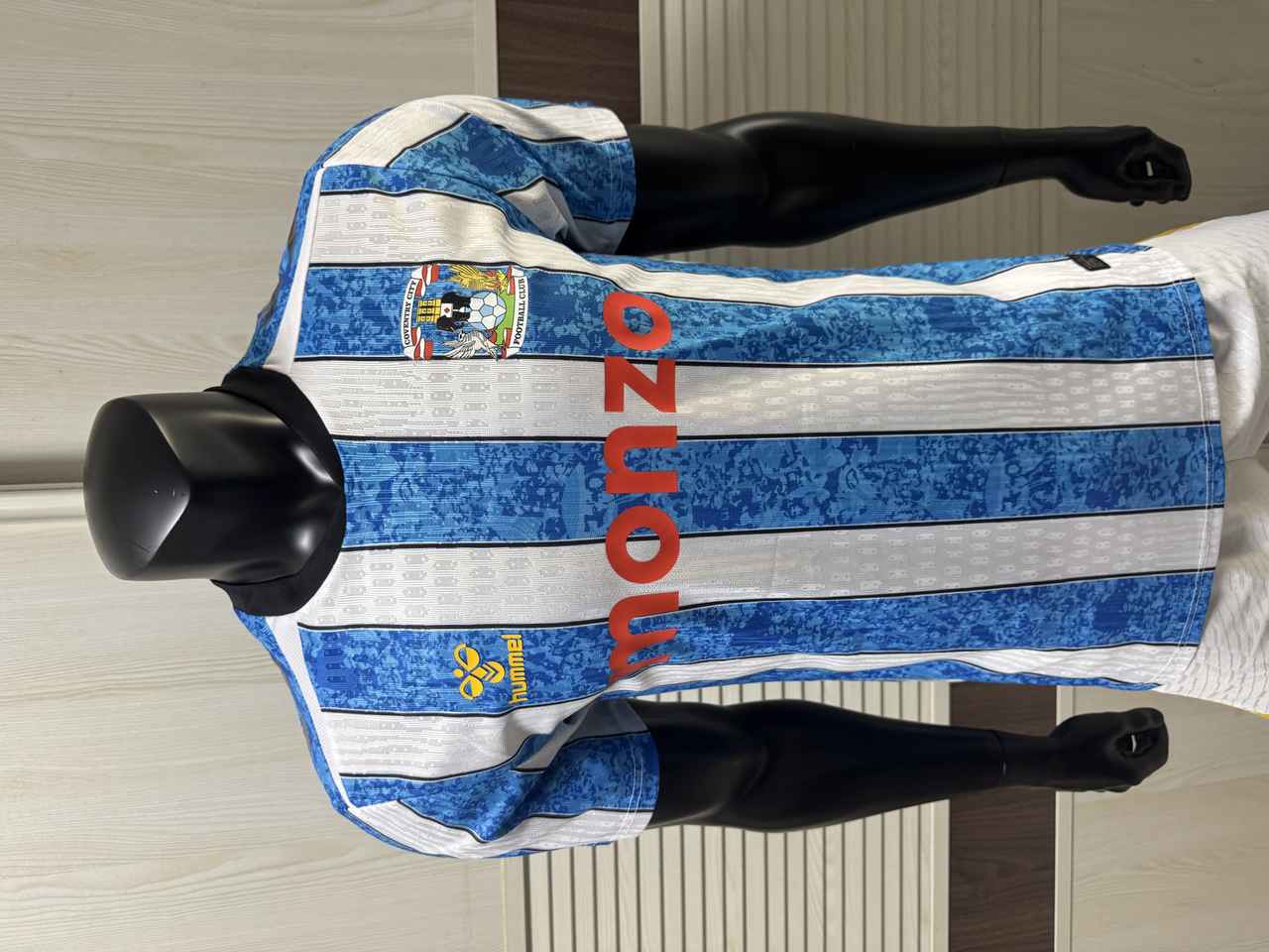 26 27 Coventry City Home Player version 26 27 考文垂 主场 球员