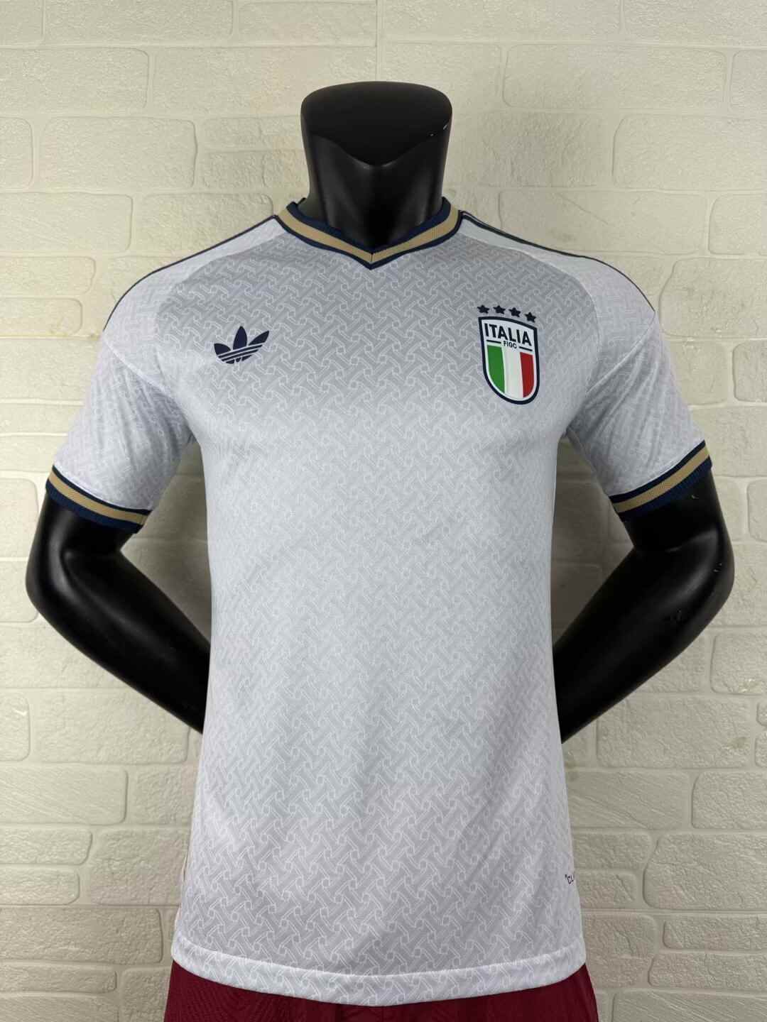 26 27 Italy Away player version 26 27 意大利 客场 球员